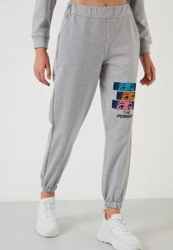 LELA Chándal - Grey, Mujer -LELA Tienda e3ff1ab76fba4d1faa6835de4fbcf683