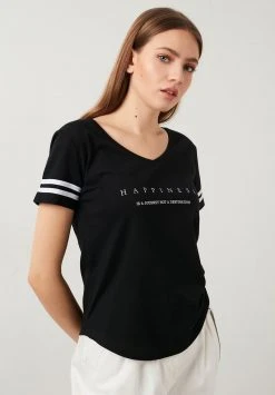 LELA Camiseta Estampada - Black, Mujer 5 LELA Camiseta Estampada - Black, Mujer -LELA Tienda ea52ca2d34a345b99029ce846863d74c
