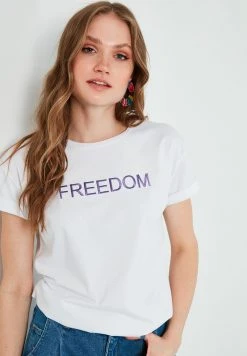 LELA Camiseta Estampada - White, Mujer -LELA Tienda eb7d5400148a41e6b948de74204108bf