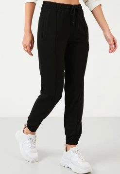 LELA Pantalones Deportivos - Black , Mujer -LELA Tienda eed91e93dda5437e8b754082e747d954