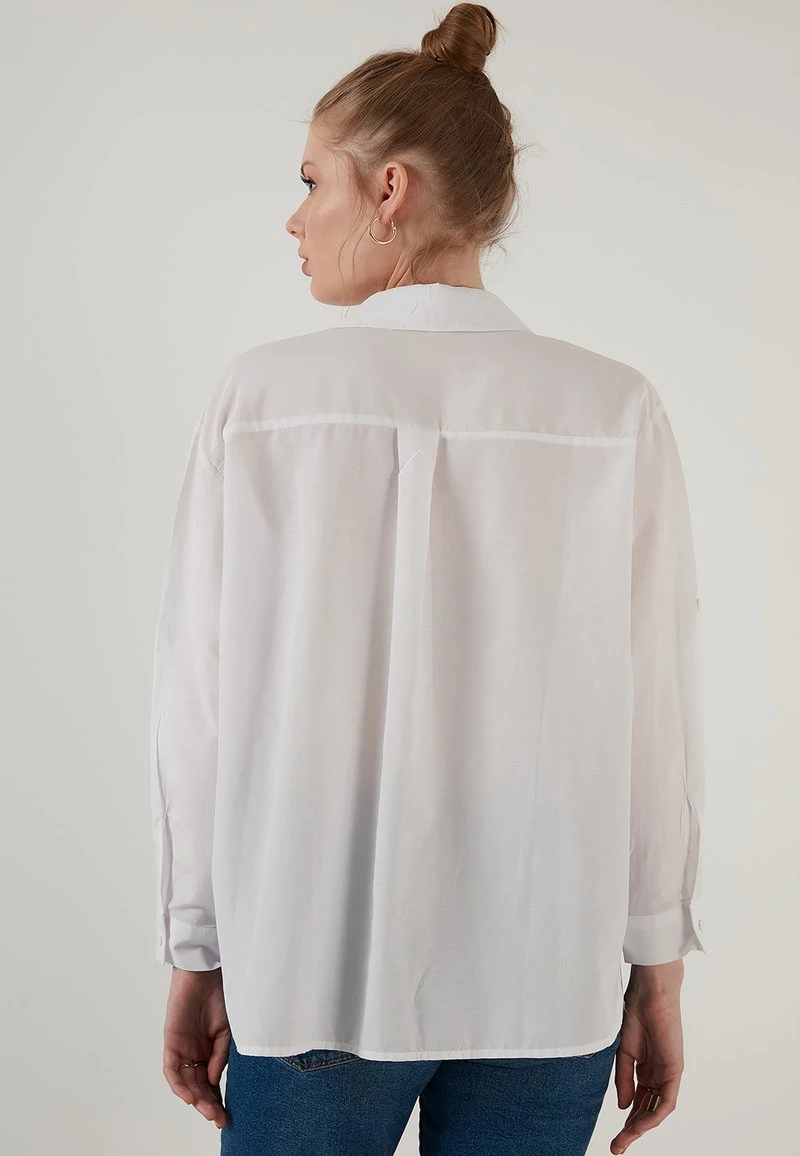 LELA REGULAR FIT - Camisa - White , Mujer 3 LELA REGULAR FIT - Camisa - White , Mujer - Imagen 3