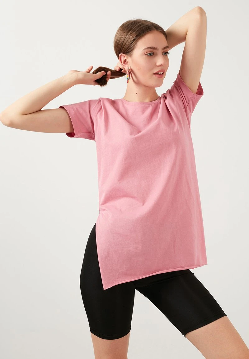 LELA Camiseta Básica - Pink , Mujer 1 LELA Camiseta Básica - Pink , Mujer